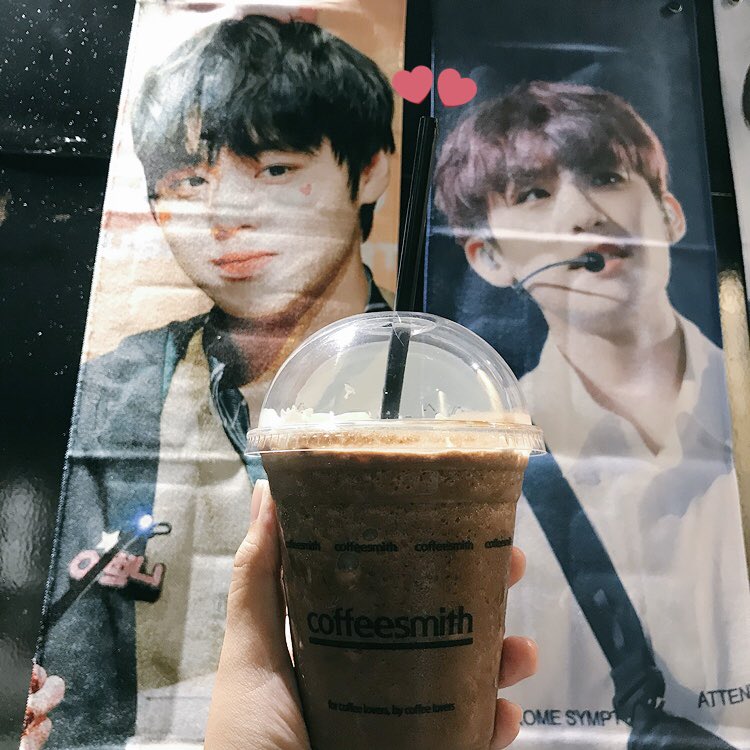 lcveshwi's tweet photo. came here for the second time and it’s still as beautiful as the first huehue,, once again thank you @0807W1YEAR for organising this event!! and also all the fs i collected are so pretty uwu y’all are the real mvps ♡

#0807W1YEAR https://t.co/PfO8GXygjs