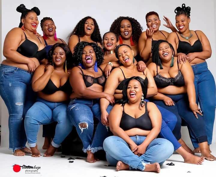 nonkem's tweet image. Truly proud of my girls from PE.... showing off self love ❤️