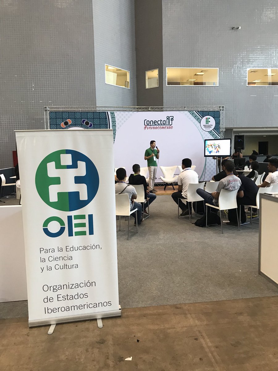 IFBnoticias's tweet photo. Enquanto isso, na roda de conversa: diálogo sobre acesso democrático às novas tecnologias, com a Organização dos Estados Ibero Americanos (OEI), Alfasol, Explorum e Instituto Campus Party. #ConectaIF2018 https://t.co/SDcUKkOMdX
