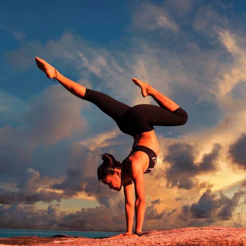 UrestaUS's tweet photo. Go ahead. Do some yoga. Go for a run. Laugh (or sneeze or cough) without fear.
https://t.co/gRZ65tpWY0
#Uresta #BladderSupport #NoLeaks #StopLeaks #NotLife #SUI #Incontinence #WomensHealth https://t.co/3RjZuKVsSl