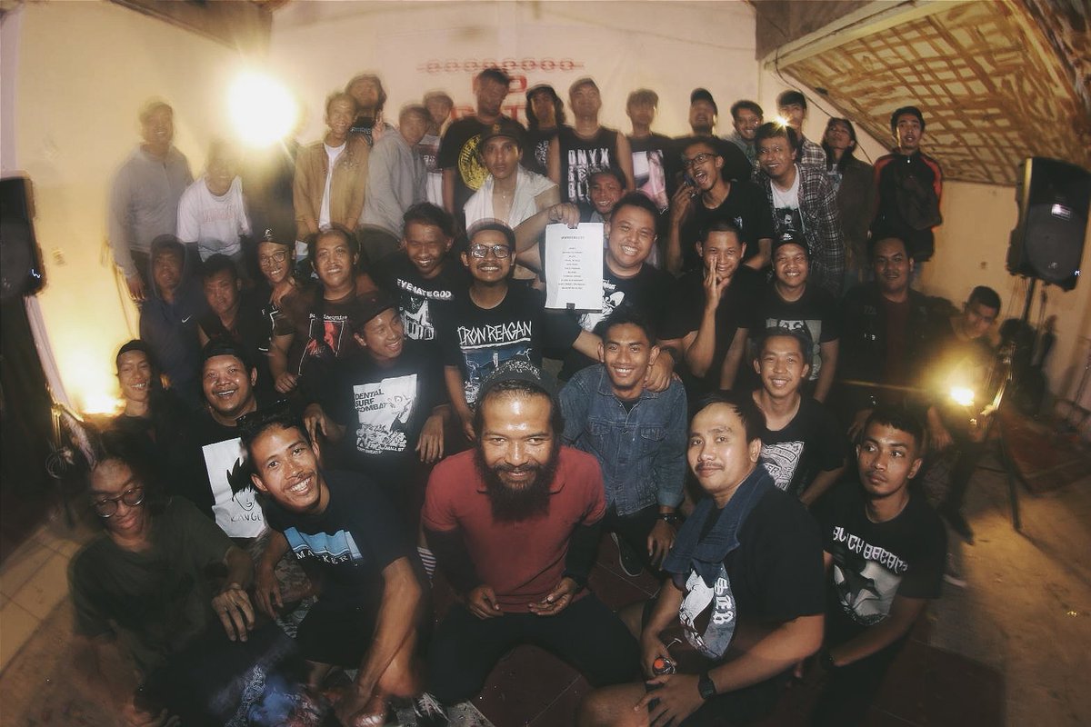 Surabaya, Tulungagung, Kediri, Blitar, Malang, Trenggalek. Panjang umur pertemenan! 💪