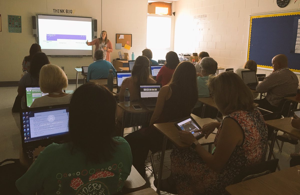 SMcKinney21's tweet photo. Proud to see #ASD1 Ts presenting at our #EdTechTeam Summit! @edtechteam #a1techsplat @coxtl @MrsPatakyReads @LMorrell3 https://t.co/xBTdFFnIF5