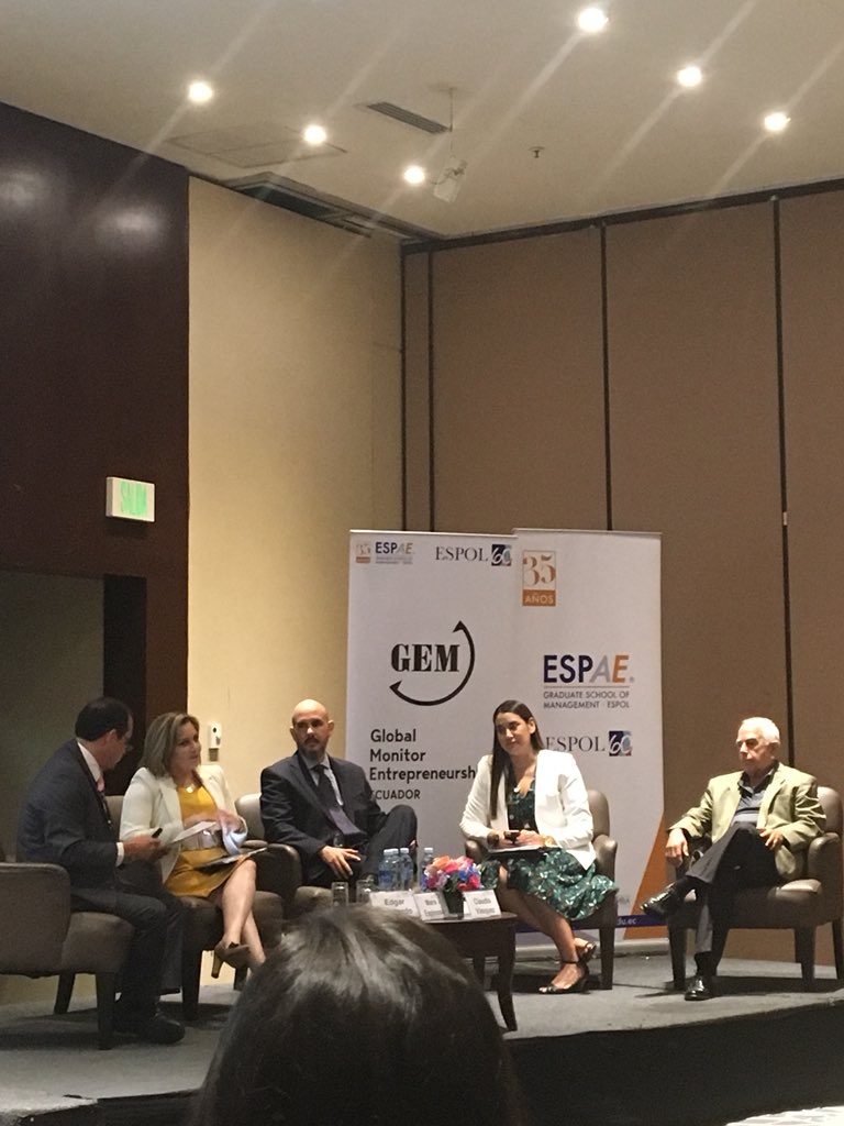 xavierordenana's tweet photo. Hoy, @ESPAE @espol presenta los resultados del #GEM2017 @GEMNOW (@vlasio) y panel de discusión sobre emprendimiento senior con @eizquier, @JCDGM de @lacamaragye , Mara Espinosa de @BancoPacificoEC, Claudia Vasquez de @deloitteecuador y el emprendedor Jorge Farah #ESPOL60años https://t.co/oP9yCA9kJL