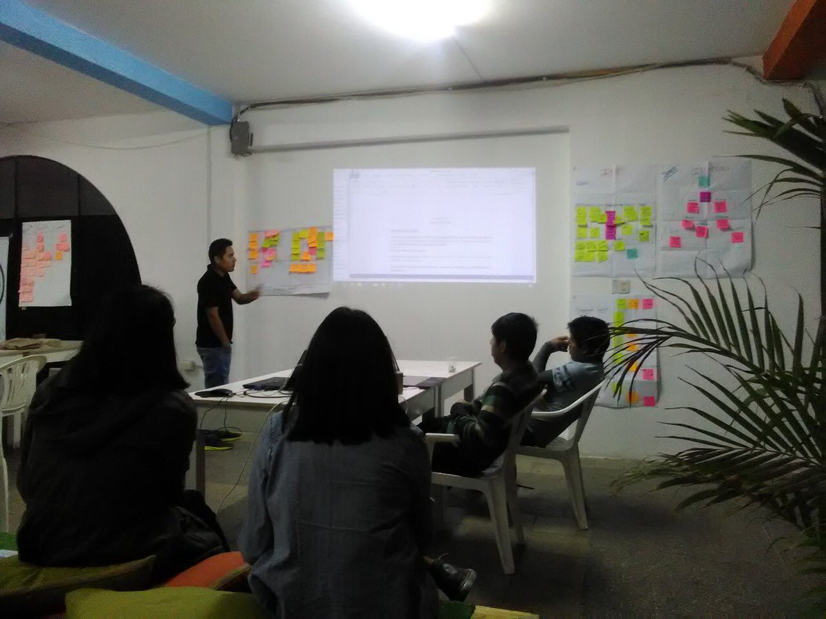 Hub_IcaOF's tweet image. ICA OPEN FUTURE_ #PeerToPeer
Nuestros #Crowdworkers compartiendo sus avances en el #CrowdworkingTecnológICA Gracias a:
@Gore_Ica @FundacionTefPe @el_BID @PeruOpenFuture_