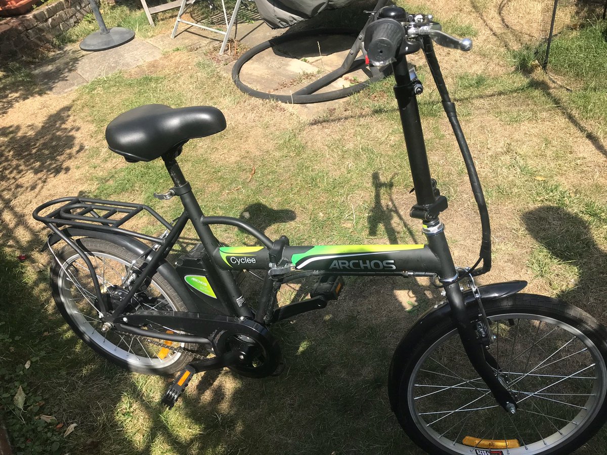 We have recovered an ARCHOS CYCLEE Electric Bicycle, in our SOUTHFIELD W4 Area which may have been taken as a result of a theft, we are trying to locate its owner, please contact us for further @bikeregister #BikeMarking #CrimePrevention owl.co.uk