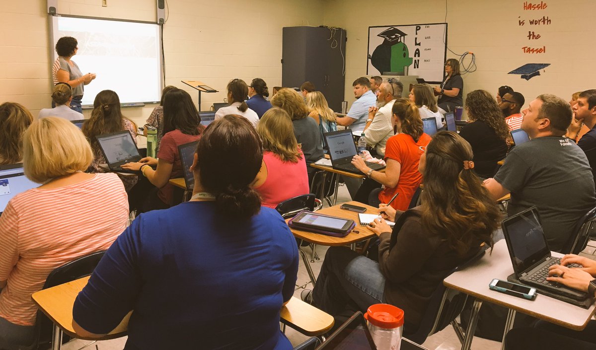 SMcKinney21's tweet photo. Thankful for these amazing #EdTechTeam presenters starting off our day with @Google tips &amp; tools! @edtechteam #a1techsplat https://t.co/96h8lguhiY