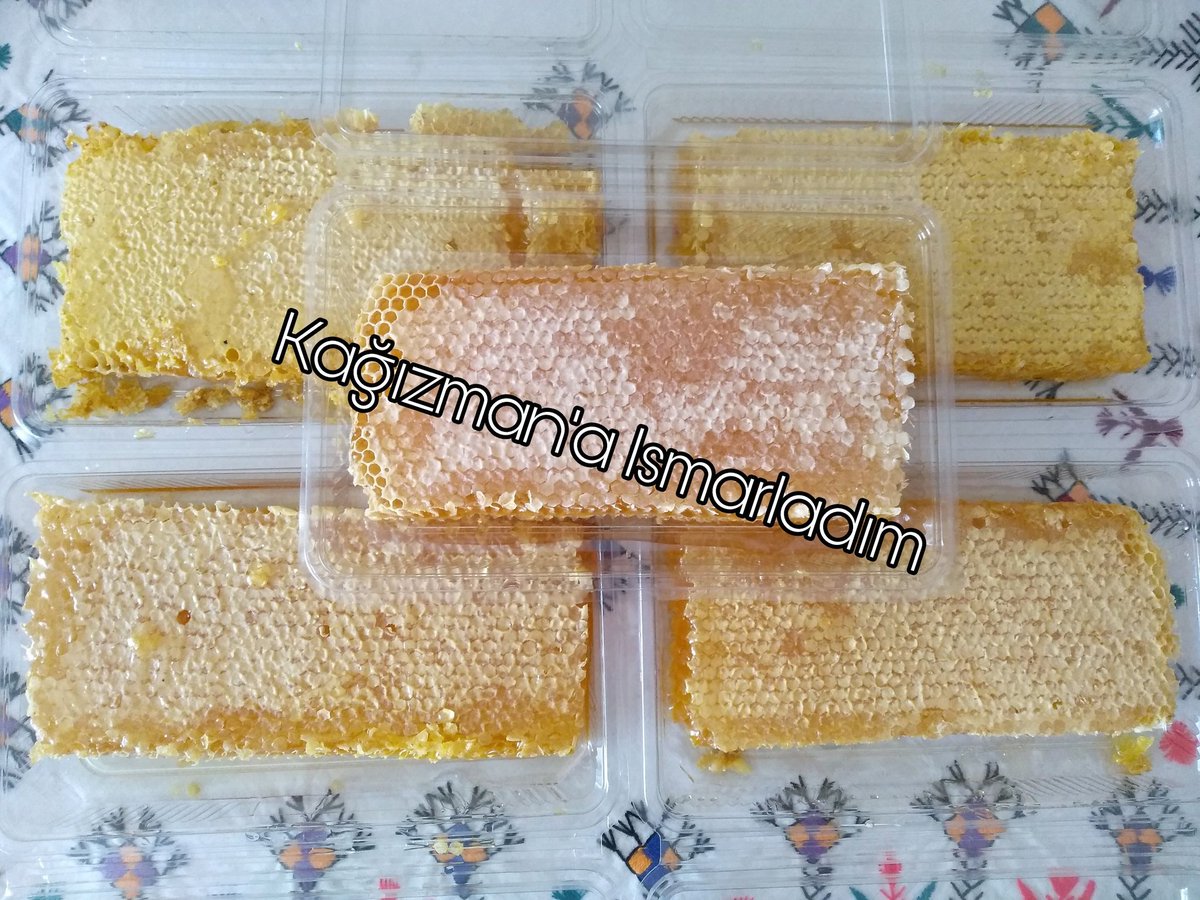 karstansiparis's tweet photo. 🔸Aksaray'a Selamlar.🚚🚚
🔸Petekli ballarımız senenin belli döneminde satışta oluyor. Elinizi çabuk tutun. 😊😋🐝🍯
#Kars #Kağızman #doğal #yaylabalı #çiçekbalı #Kaşar #eskikaşar #göbekkaşar #karstan https://t.co/4dsSIdavm4