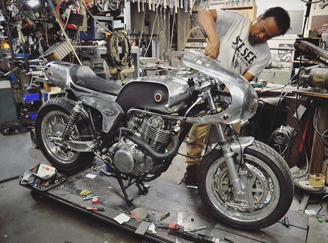 ace_miyazaki's tweet photo. from USA. Chabott Engineering
Yamaha SR 40th anniversary project
めちゃカッコいいんですけど。普通に欲しい。
#shinyakimura #chabottengineering https://t.co/qEd8TdW4JS