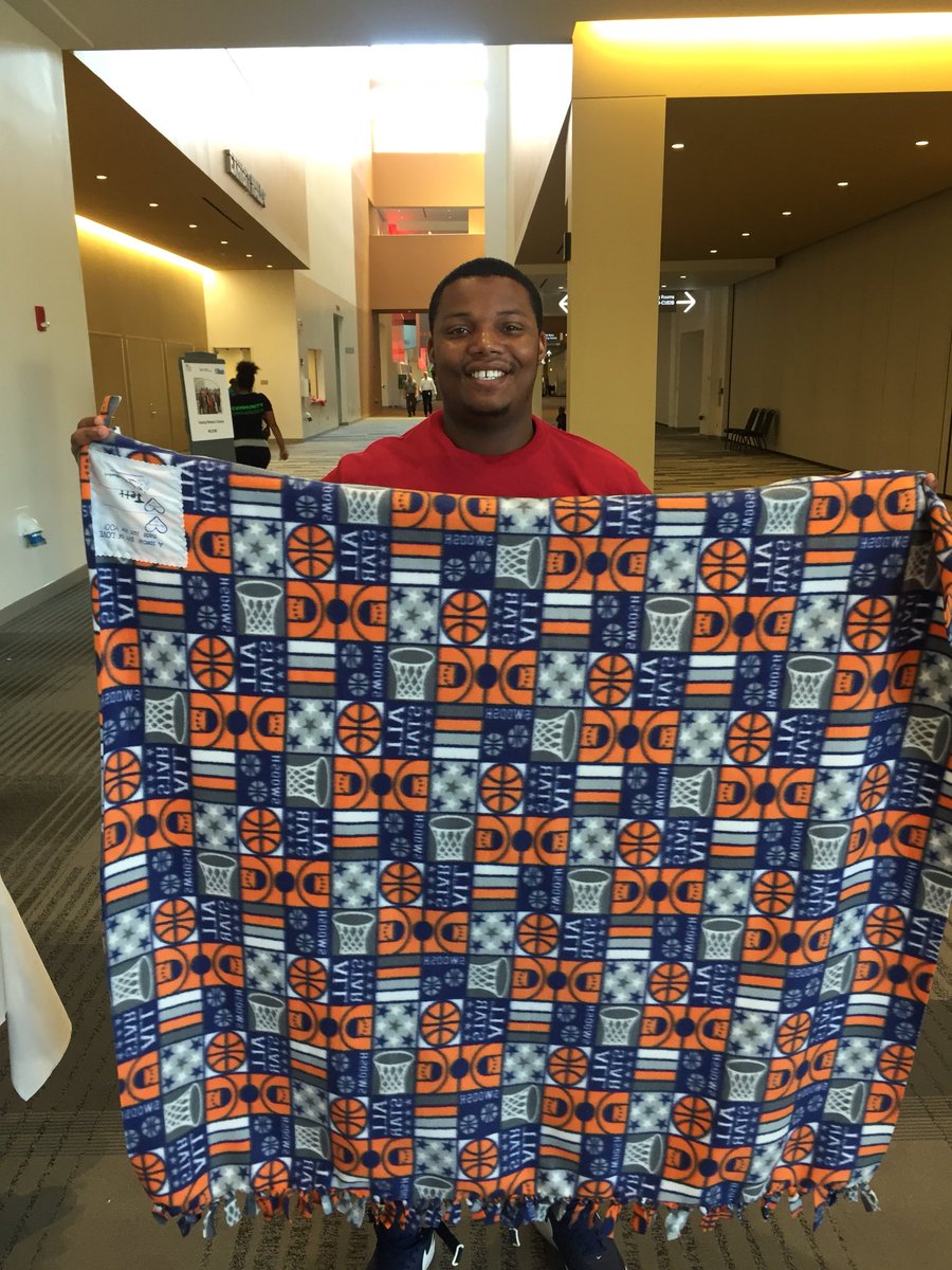Twitter My Very Own Blanket Do You Have A Blanket You Wrap Up In To Comfort You Handing Out Blankets To Youth In Care At The Fostering Pathways To Success Conference