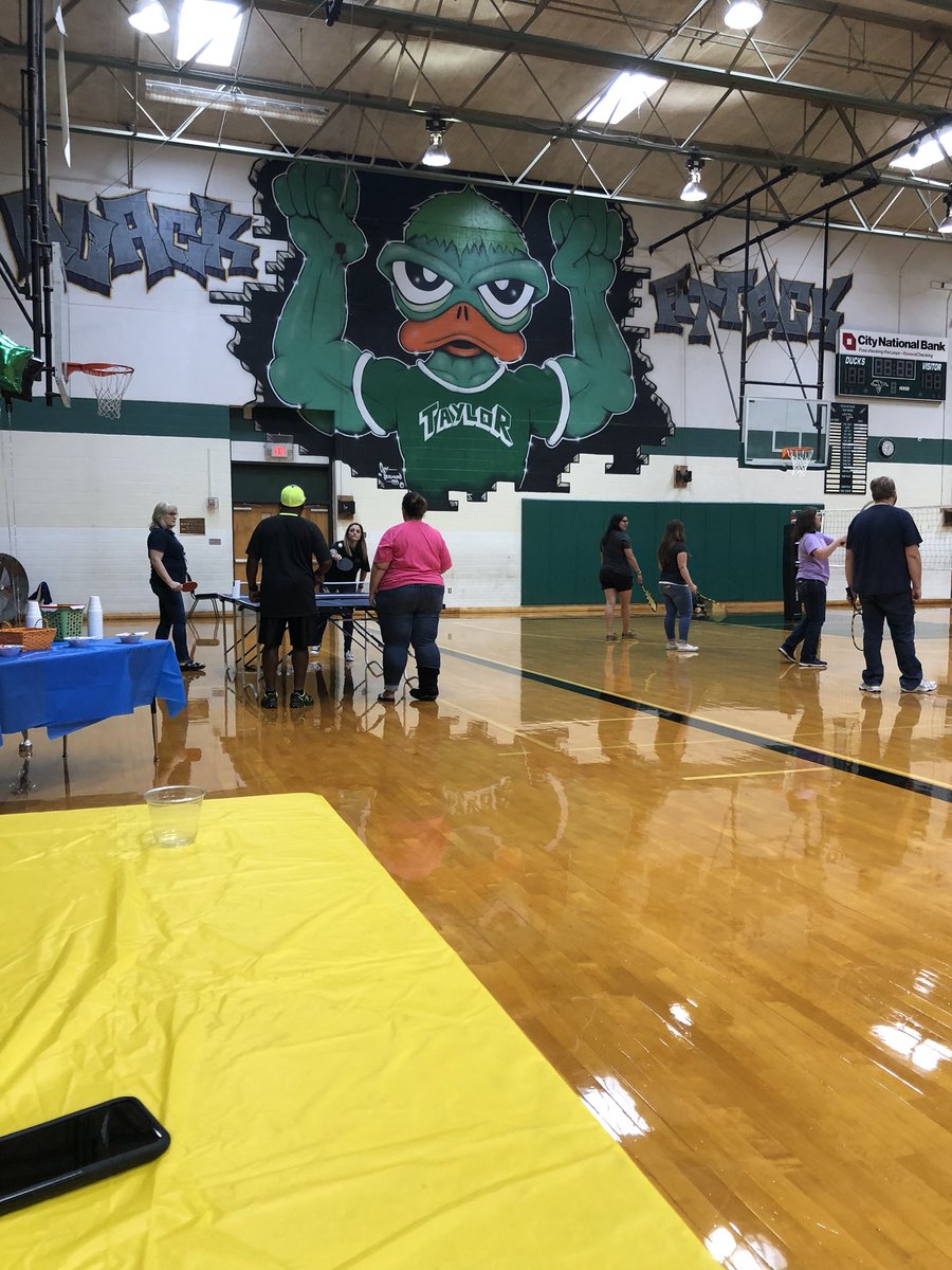 msiprincipal's tweet photo. MSI staff getting pumped up for another great year!  I appreciate all of these staff members and what they do for our kids. https://t.co/uzk7kTcn4X