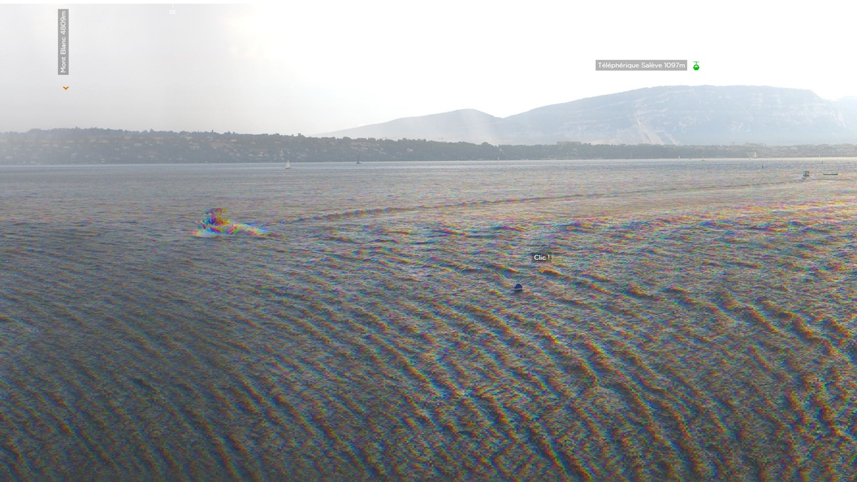 TehasVictor's tweet photo. @BomboraMM Was that last Nights Moon?(#NewMOON) Cuz, Cern was Rippin'$hit UP. I don't Know if the people out enjoying #LacLeman in GENEVA Swizzy got SUN BURNT yesterday but they most definitely got their BUNS #CERN't. #Qanon #TheGreatAwakening https://t.co/T0Ok55H6Lf