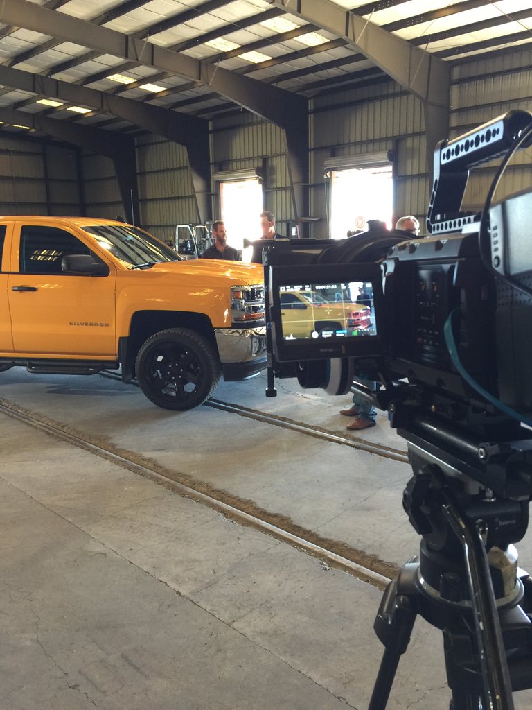 Behind the Scenes: Southern Oregon Chevy with The Evening Shades.
.
.
#BTS #chevy #chevrolet #commercial #silverado