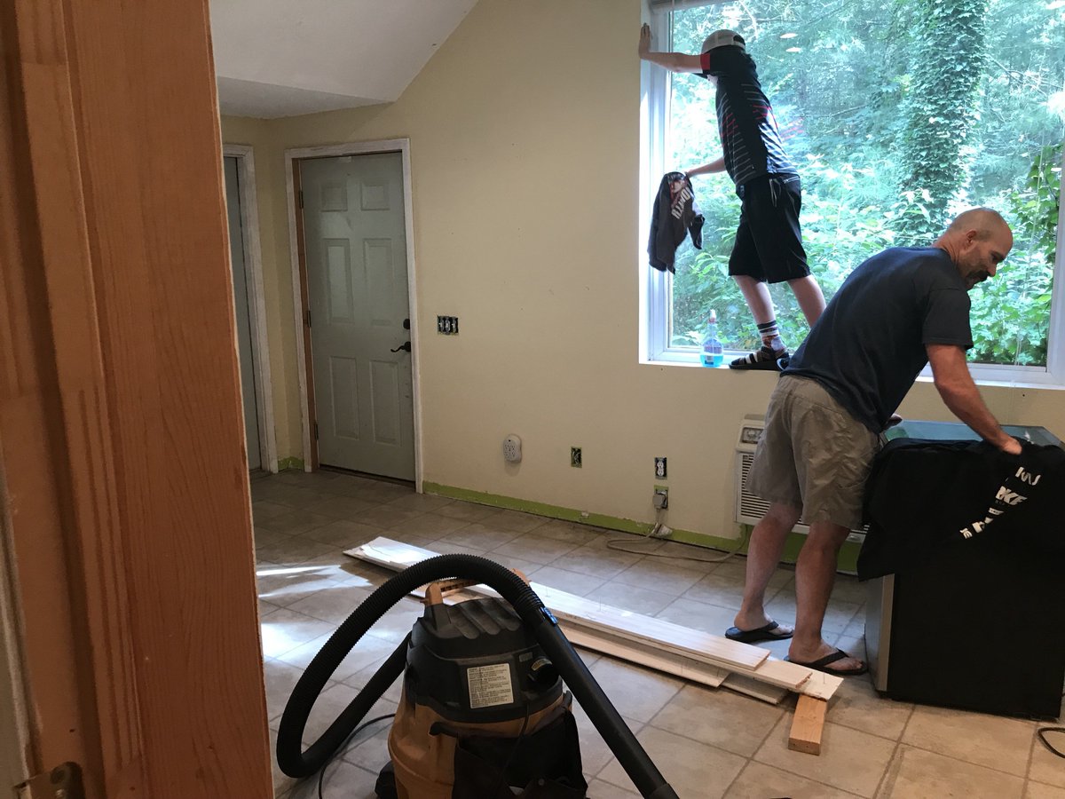 southernatech's tweet photo. We are happy to announce our official office is underway! #southernatech #diyoffice #wosb https://t.co/m4CNDEqSgq