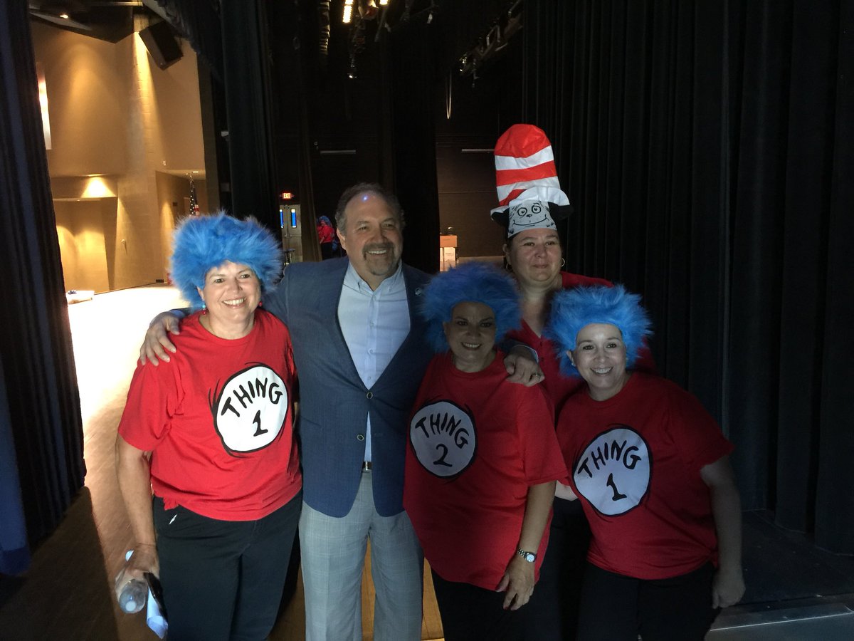 joserl23's tweet photo. #iamepisd Convocation @jecabrera12 @NogiGirl https://t.co/4Hfb8h88tZ