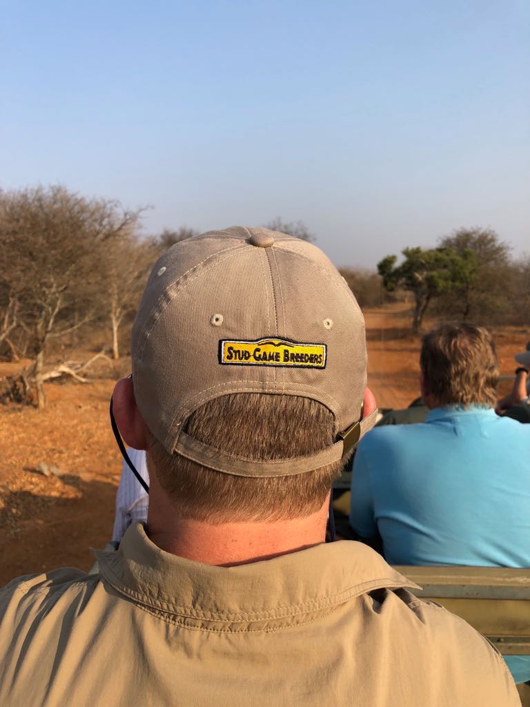 studgamebreeder's tweet photo. Getting up close and personal with @Shelanti's wildlife.

#clientflyintrip #SGB2018 #gameauction #wildsveiling #gamebreeders #wildboer #SouthAfrica #SuidAfrika https://t.co/lB0FuVGAsn