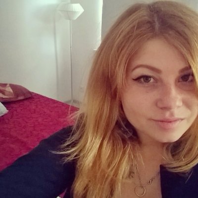 favorite the amazing @xxx_crazy_fox so you will know as soon as she starts streaming on #chaturbate bit.ly/2D4XtO7
