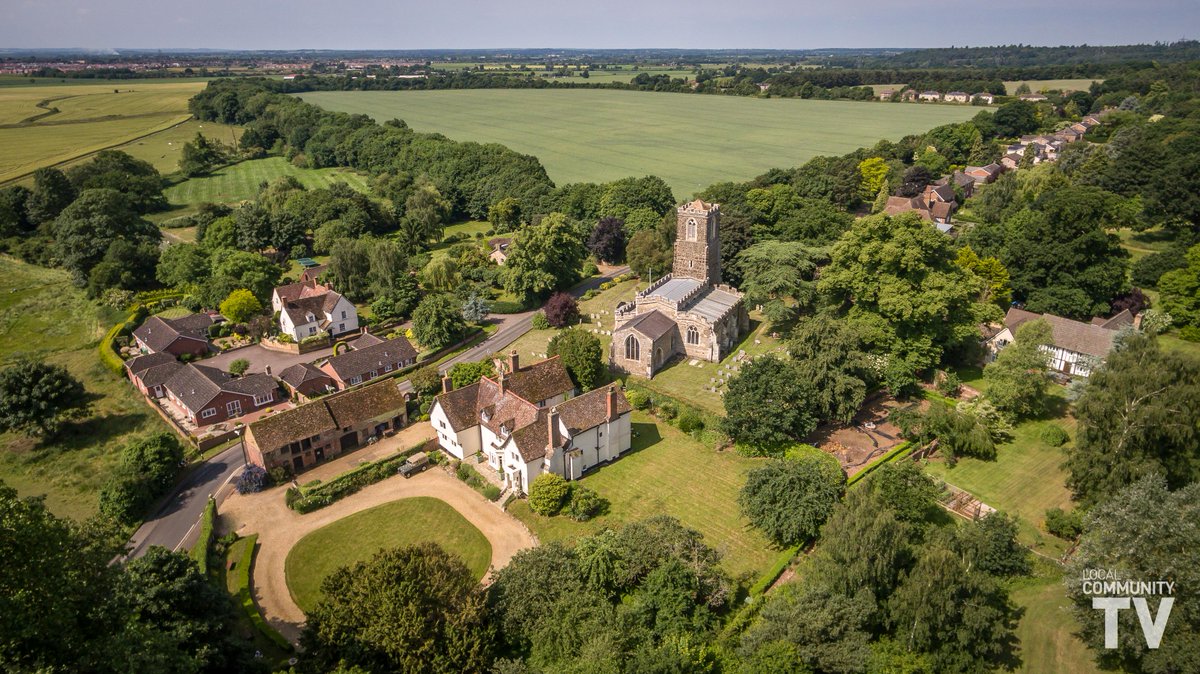 LocalComTV's tweet image. Aerial drone, elevated mast and ground based property photography at ‘The Old Rectory’ in the beautiful village of Sutton, Bedfordshire. A delightful grade II listed 15th century six bedroom country house. We also produced a drone property marketing video: bit.ly/RECTORY