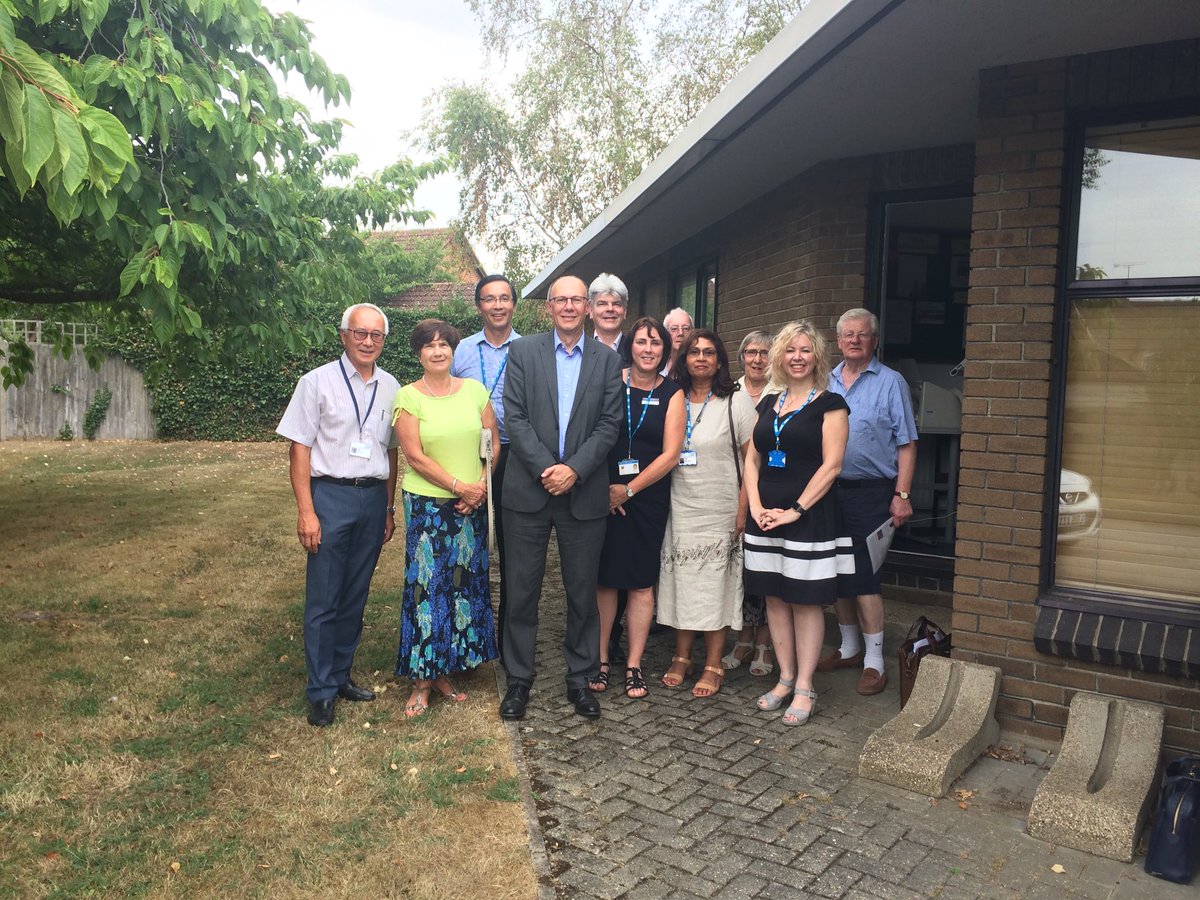NHSEastBerksCCG's tweet photo. It was great to host NHSE National MD Professor Stephen Powis and  Regional MD(South) - Nigel Acheson @ Newton Court Medical Centre this afternoon @NHSEnglandSouth https://t.co/rA3tg3iZIV