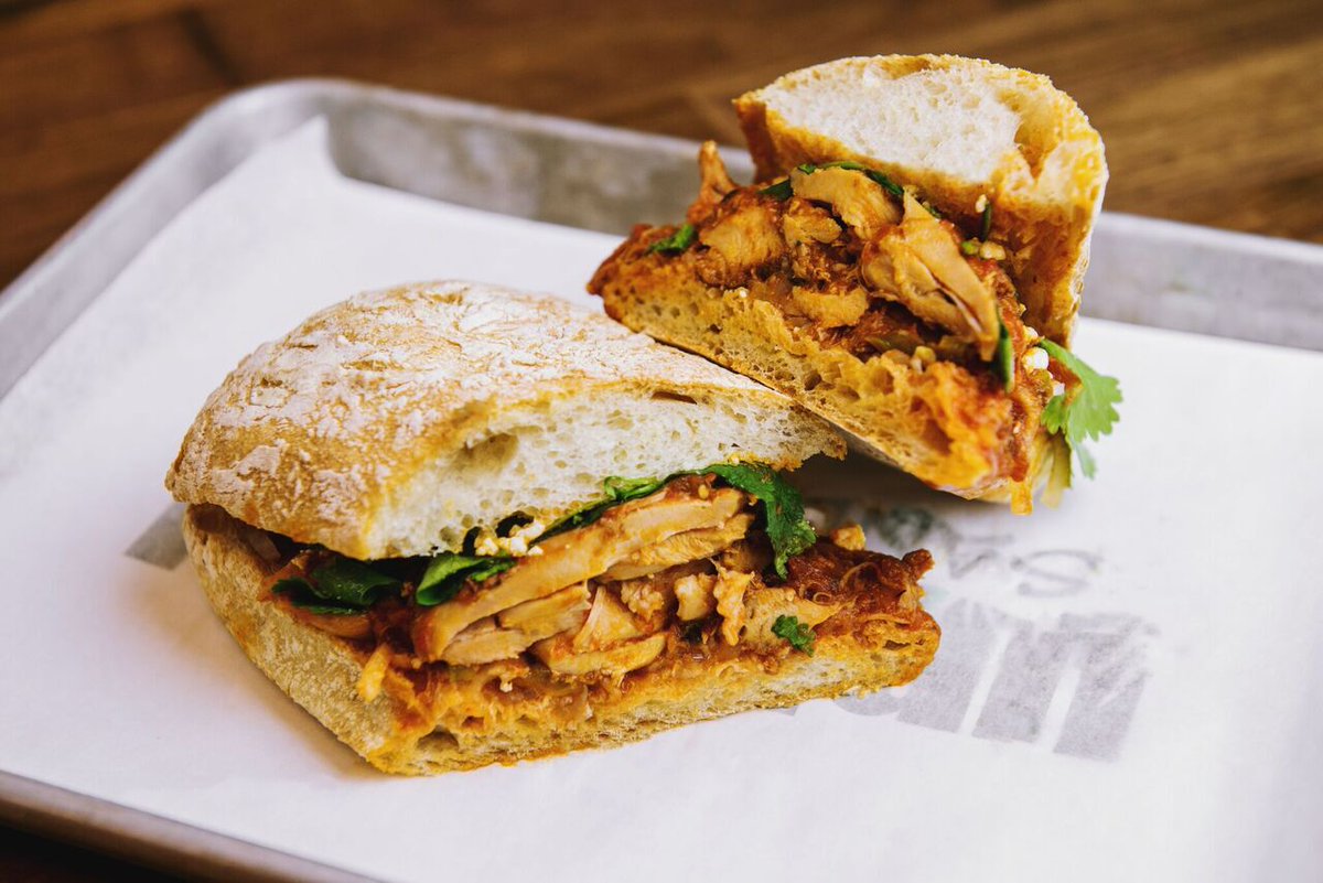UntamedSandwich's tweet photo. When in doubt, Chicken Tinga it out. https://t.co/YH1TuRF8hc