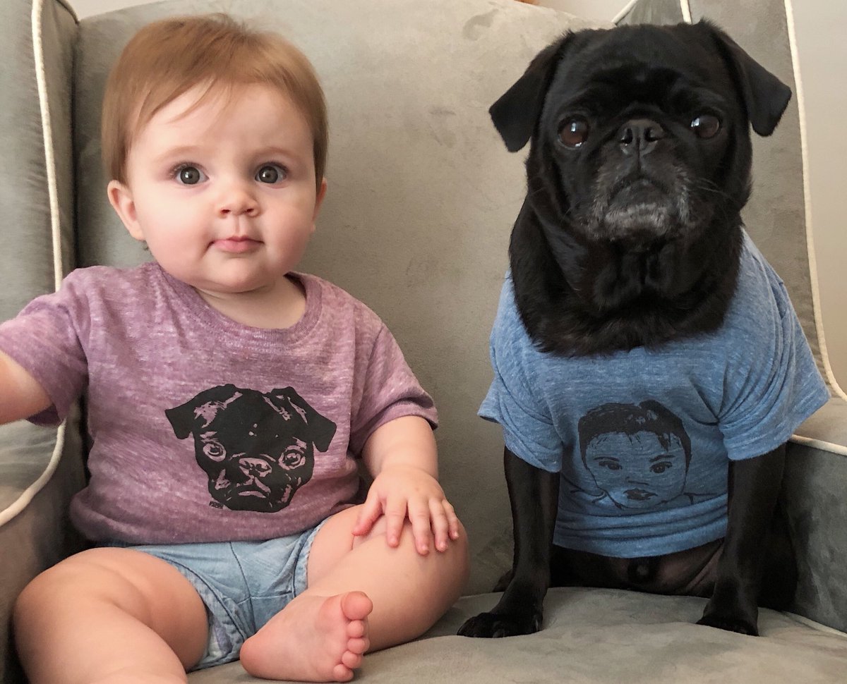 theblackpug's tweet photo. Twin Tuesday 👯♀️👯♂️
Shop https://t.co/89g81hNZtM for the pug tee and check out @MONOFACES for your custom requests 👍🏽 #puglife #pugstore #blackpugs https://t.co/5cKPDSY3ms