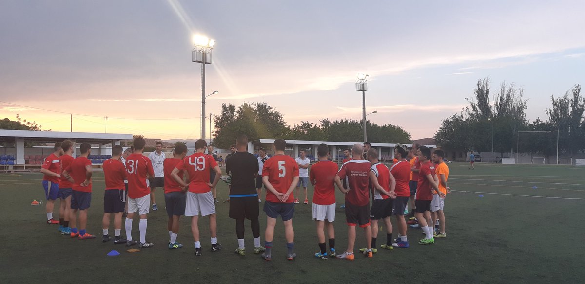 RIBARROJACF1942's tweet photo. Nuestro Amateur B arranca la pretemporada, con las mismas ganas y ilusión que finalizó la temporada pasada. A las órdenes de Israel Cuesta 
#SempreRibarrojacf https://t.co/Tq2rKW8FwS