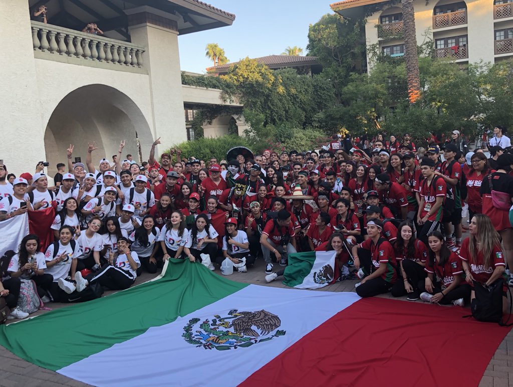 TEAM HHI MEXICO 2018 🇲🇽
#HHIMexico #HHI2018 #GoForGold2018

Gracias a Lifestyle por su apoyo y por el uniforme de la delegación de México para la ceremonia de apertura!!!