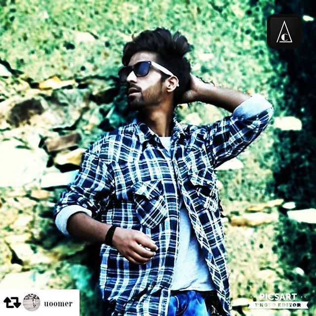 AutoCaptions's tweet photo. ~FeaturedPost~
.
Credits: @uoomer
.
Reposted Using: @re_insta_app
.
Style is a simple way of saying complicated things.
#styles #styleblogger #styleinspiration #styleblog #styleoftheday #stylegram #styleinspo #stylediaries #styled #styleformen #stylegui… https://t.co/aMSMIHv6mE https://t.co/zXgdXqAGro