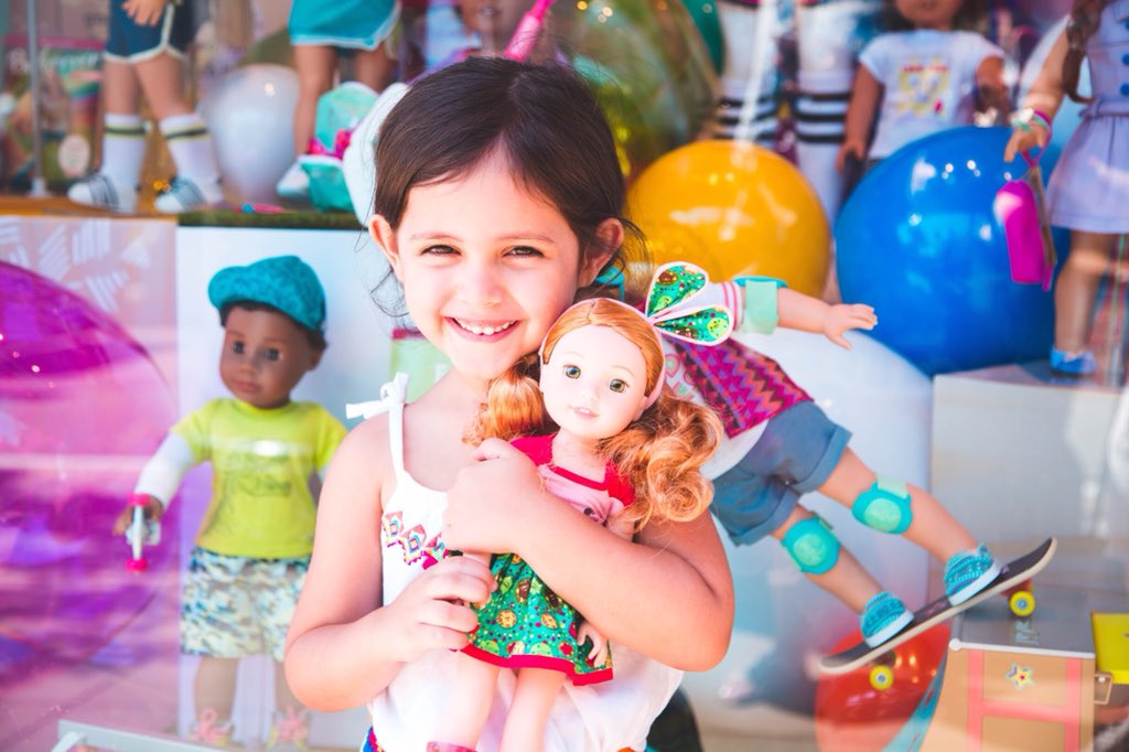 StarrinDaria's tweet photo. Celebrate Summer #fun #blast ##celebrate #joy #smile #kids #parenting #enjoy @StarrinTV @seherbedi #TuesdayThoughts #love #joyous #LosAngeles #cityofangels #vacay #vacation #cali #lala #la #lalaland #palmtrees #beach #sun #california #sunnycalifornia #bestcityintheworld #happy https://t.co/Nc8v27rgDo