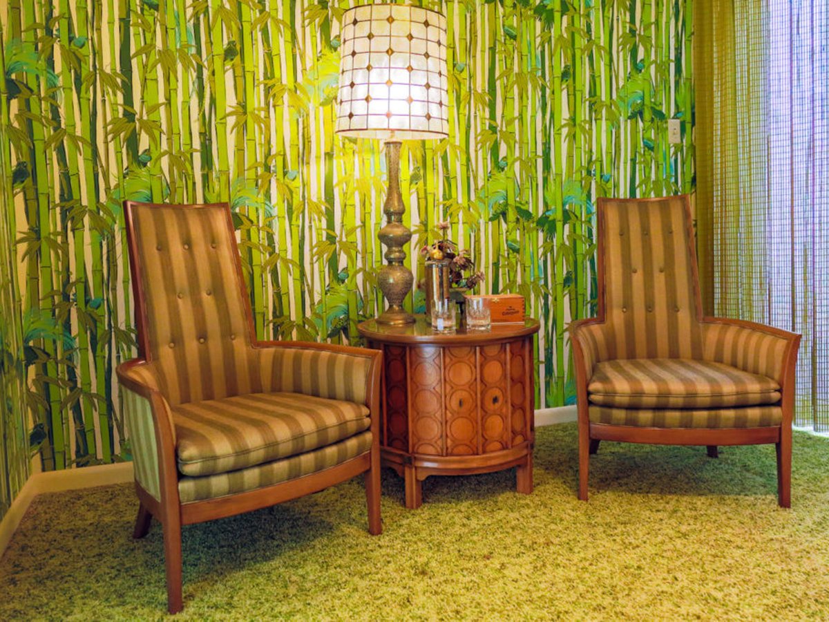 avvayhq's tweet photo. There is no shortage of textures and vibe in this throwback wonderland. Beyond amazing. Welcoming Shag Palace to the #AVVAYDallas community!
Explore and book now for your next creative project or event: https://t.co/qLTySgMVcD
#WeAreAVVAY https://t.co/a5qeW3dsV5