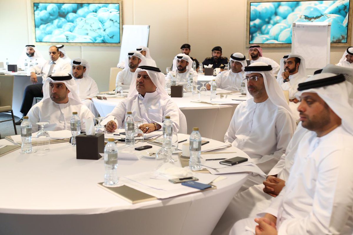 ajman_ex's tweet photo. نظم برنامج عجمـان للتميـز ورشــة شرح نمـوذج عـجمـان للتميـز الحـكومـي، وتـم خلال الورشـة التعريف عن الأهداف والمفاهيم الرئيسية لمنظومة جائزة عجمان للتميـز الحكومي وشرح أدوات التقييم والمعايير للجائزة. .
.
وتضمنت الورشة على تمارين عملية لتطبيق معايير جائزة عجمان للتميـز الحكومي . https://t.co/FQKp7y3WuS