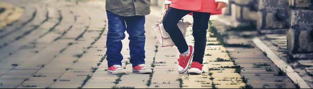 QueenConvenient's tweet image. Why Your Kids Shoes Can Help End “Decision Drama” queenconvenient.com/2018/08/07/why…