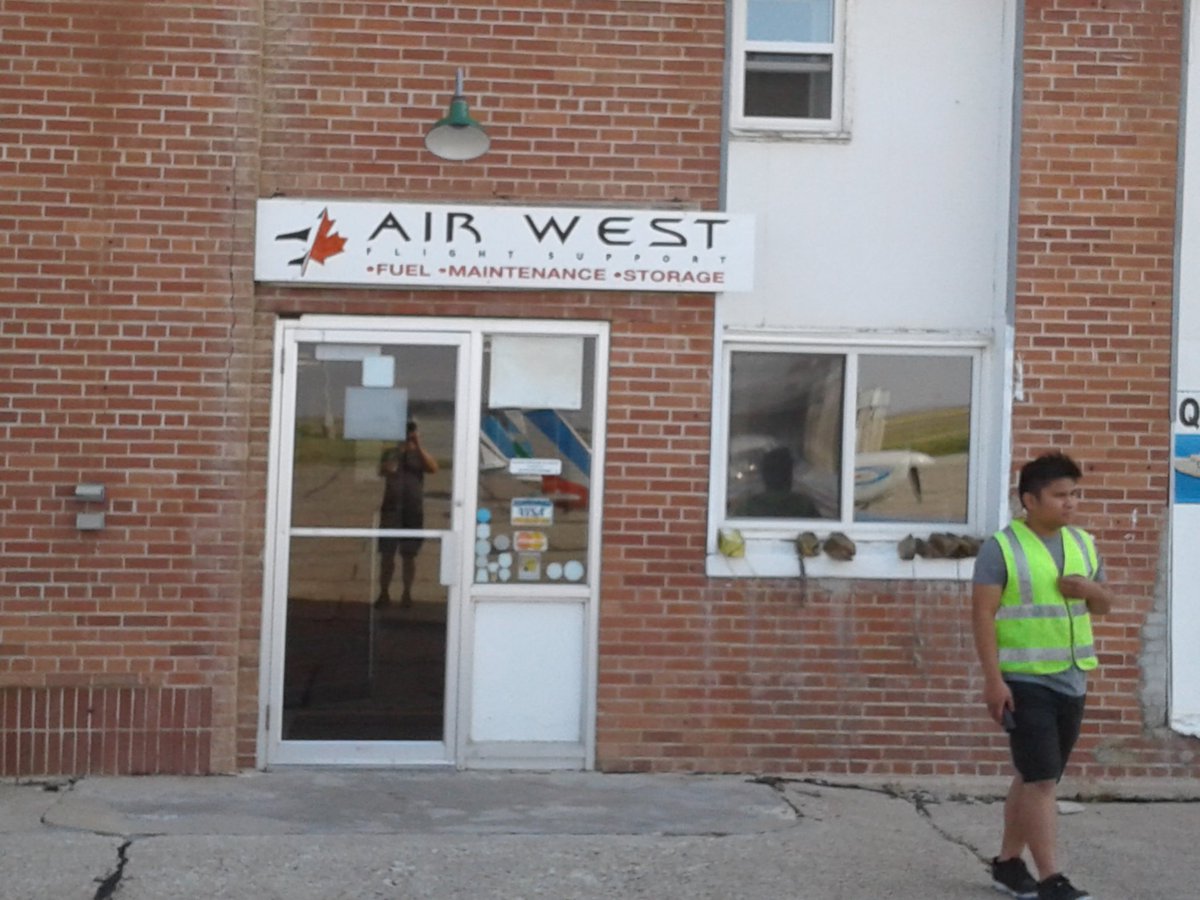 FlyCanada150's tweet photo. Lethbridge AB at AirWest is #44 of 150+1 #FlyCanada150 @HopeAir https://t.co/8Q4ZLDIS66