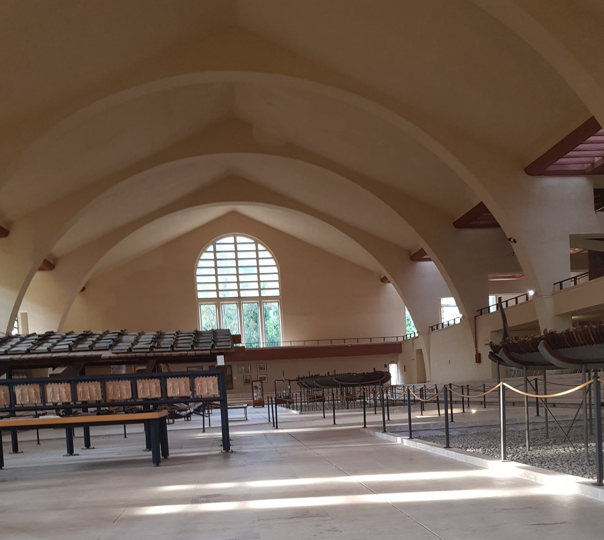 ZoeTomlinson2's tweet photo. Unplanned drive to Lake Nemi as hotel nearby. Totally amazed by Museum of Roman Navy. Now one of my top 10. Incredible space built to display Calligula's floating palaces. Also rare & unusual finds from nearby temple of Diana #calligula #floatingpalace #votive #roman #museum https://t.co/oraPmTdB1u