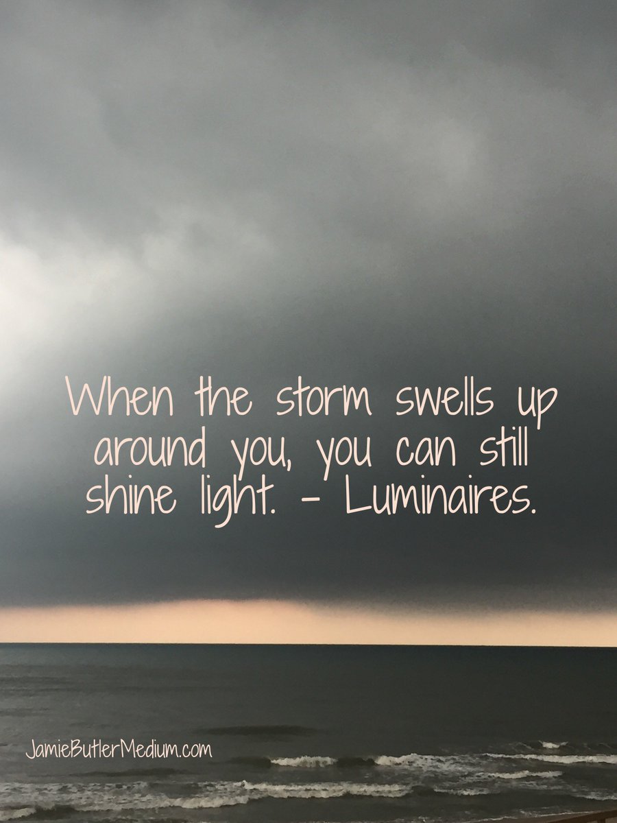 Jamiebutler's tweet photo. When the storm swells up around you. You can still shine the #light.
#bethelight #everydaymedium https://t.co/bydKkMYGOy