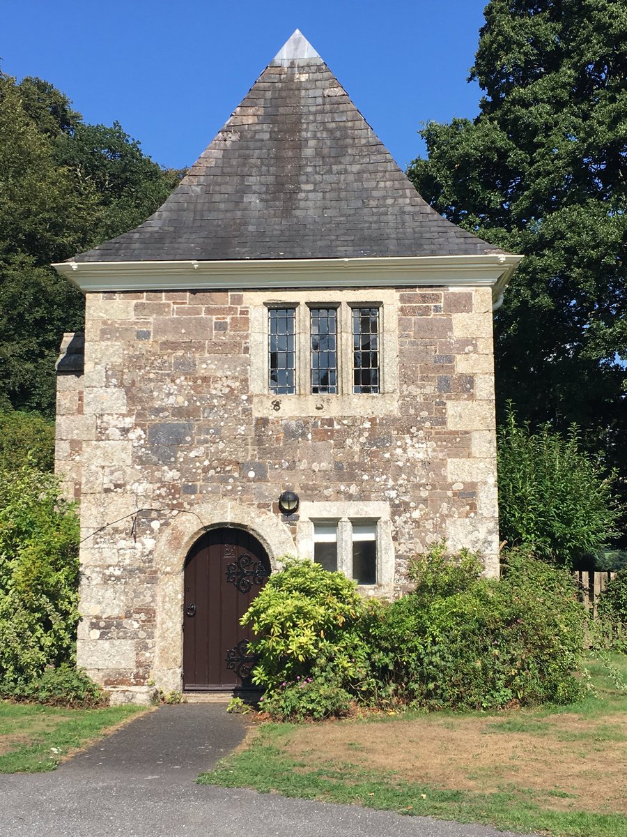 CheckInFrom3's tweet photo. Amazing weekend in Dartmoor staying at the stunning @Lewtrenchard Manor, hiking around the moors and generally eating all the things. Review to come! https://t.co/IDDUOHaE7x