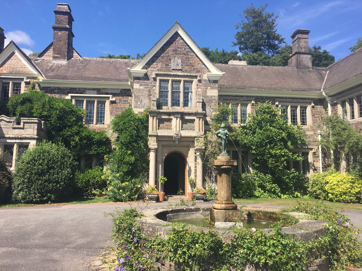 CheckInFrom3's tweet photo. Amazing weekend in Dartmoor staying at the stunning @Lewtrenchard Manor, hiking around the moors and generally eating all the things. Review to come! https://t.co/IDDUOHaE7x