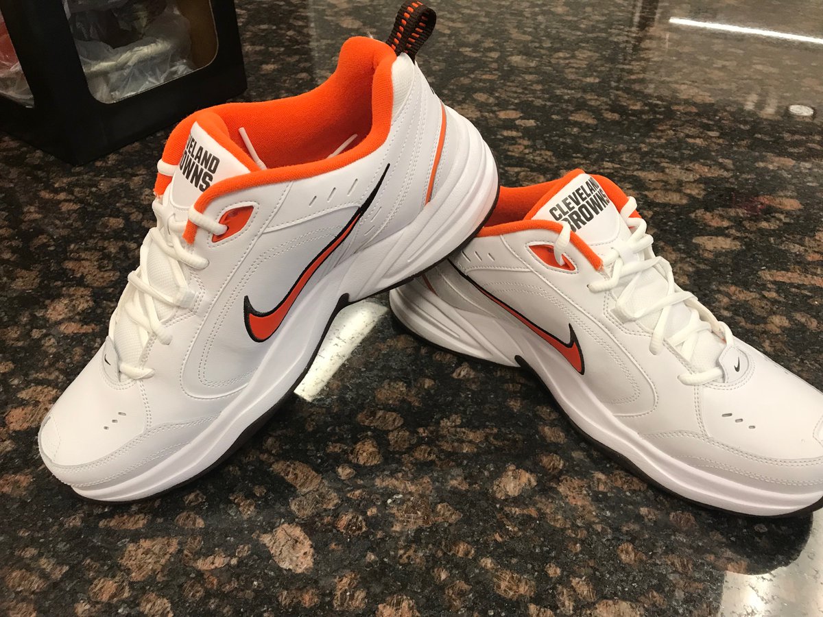 cleveland browns nike shoes