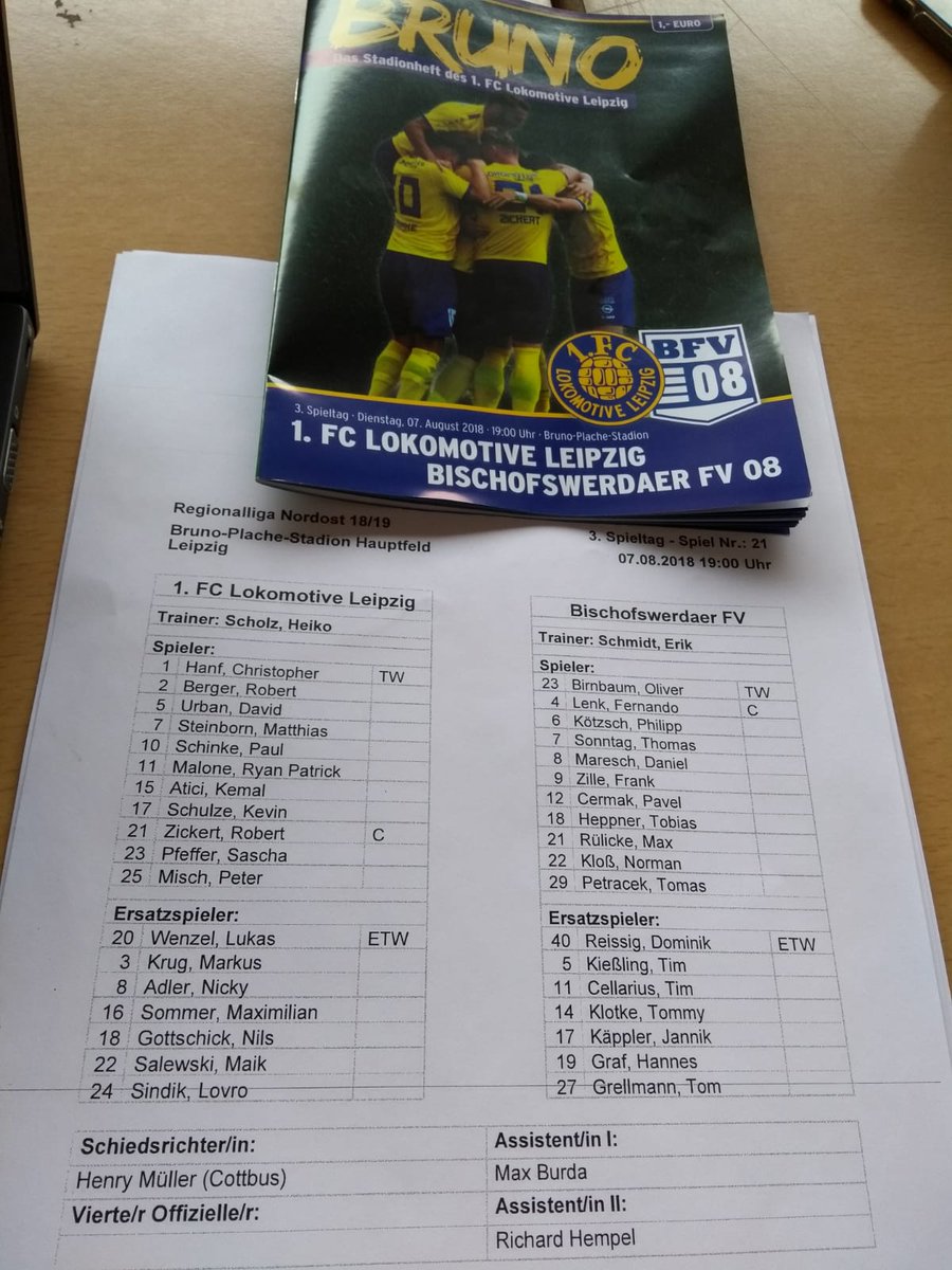 1fclokleipzig's tweet photo. Gleich geht es los hier im Bruno. Die Loksche startet gegen #Schiebock exakt mit derselben Aufstellung, wie zuletzt bei der 1:4-Pleite gegen @ViktoriaBerlin. GIbt es heute die Wiedergutmachung? #LOKBFV https://t.co/WHd5VGf21w
