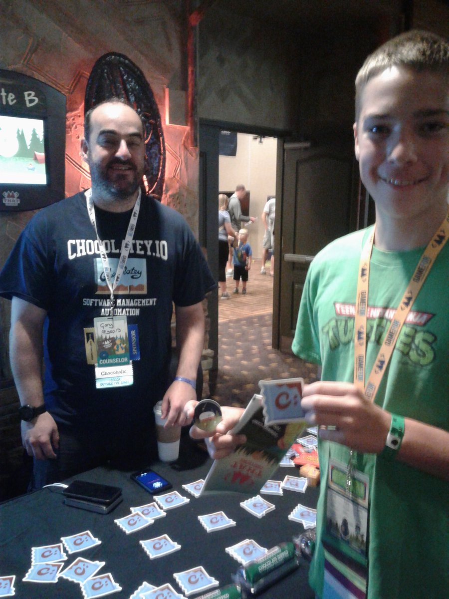 tsazspoll's tweet photo. Sticker bounty! We traded, now to bring it to @particle #particlehunt thank you @chocolateynuget #ThatConference https://t.co/YUwWrqpcSI