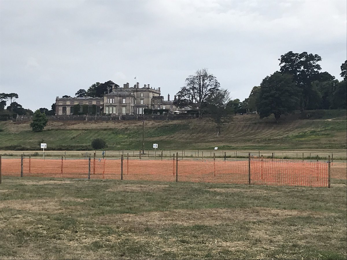 EllinghamShow's tweet photo. First marquee erected https://t.co/B0BlSMlRVj