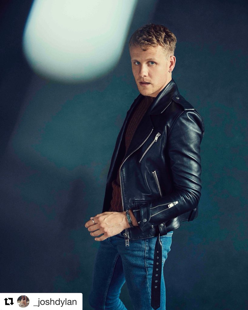marvelousdelig2's tweet photo. No one can tell me this beautiful creature is ugly! 😍 Lots of love ❤️#joshdylan #youngbill #teambill #whydidithavetobeme #MammaMiaHereWeGoAgain https://t.co/BQMpzl6sXK