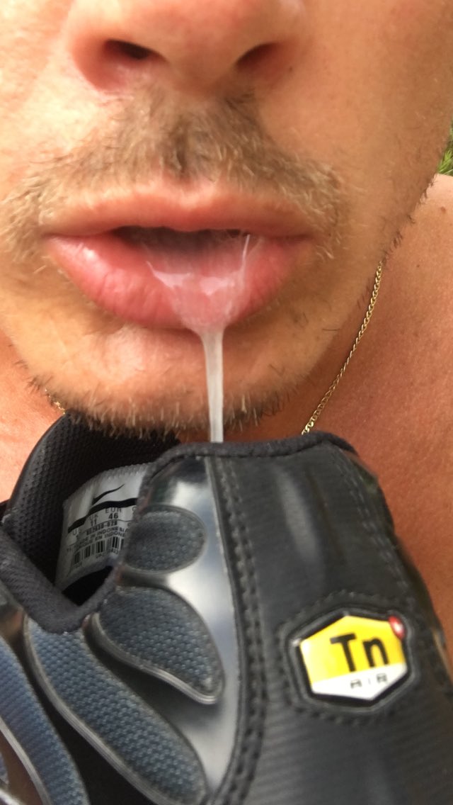 kifftes's tweet photo. Another day at the beach and 5 new loads of #cum for my #Tn #kiffeur #cumfloodedTn 💦 https://t.co/nMVdqHUKhv