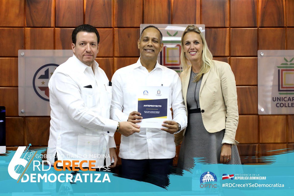 OGTICRDO's tweet image. Con @UnicaribeOnline tenemos una alianza estratégica que nos ha permitido desarrollar con éxito todo lo relacionado a la creación de esta norma. 

Hoy recibimos de la universidad el anteproyecto de normativa. Más detalles: bit.ly/2LYRMch🗞

#RDCreceYSeDemocratiza
