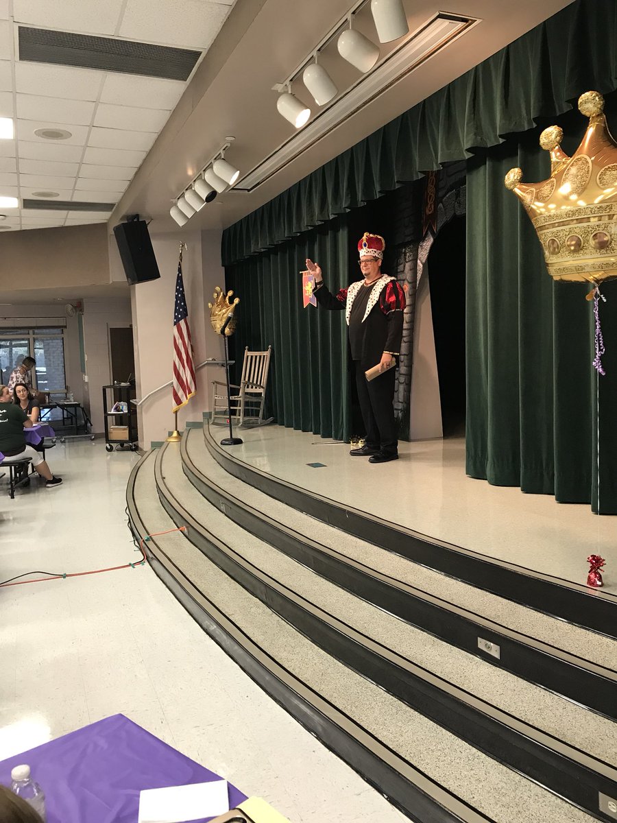 A royal welcome! 2018-2019 FLE opening ceremonies.