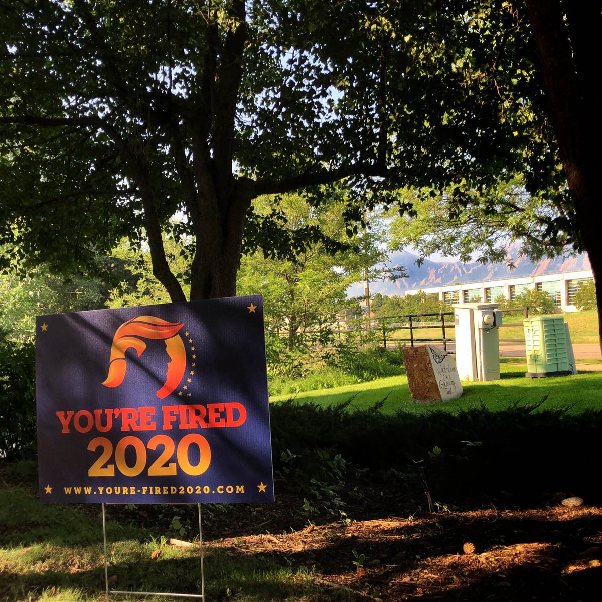 youre_fired2020's tweet photo. This one comes from Rocky Mountain High, Boulder Colorado. A Mile High Firing. Thanks for the Pic.
#yourefired2020 #GigsUp # #Boulder #RockyMountains #WonderlandCreek #LegalizedFreedom #Time2CleanTheBongWater #MileHighFire #Vote #Bluesday #DrivebyFiring #BoulderSignPermit #not46 https://t.co/JN1JsmrLMy