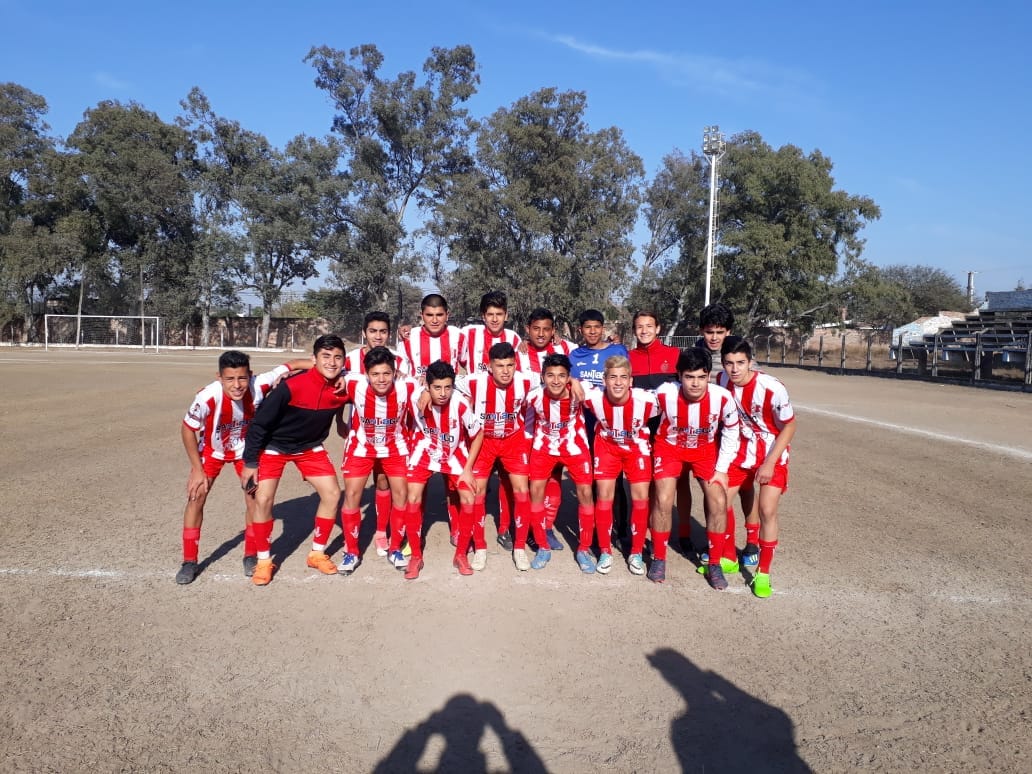 SGOFutbol's tweet photo. #INFERIORES RESULTADOS FECHA 3 (SÁBADO 4 DE AGOSTO) 

⚽️ Resultados Fecha 3 aqui >> https://t.co/Cf2oiELgBz  
⚽️ Posiciones Actualizadas >> https://t.co/VasGVkNrkt 

  🔊LLegó ⚽️ https://t.co/9cY5lhxJtt   El Lugar que se merecen nuestros chicos https://t.co/1at07UgUiC