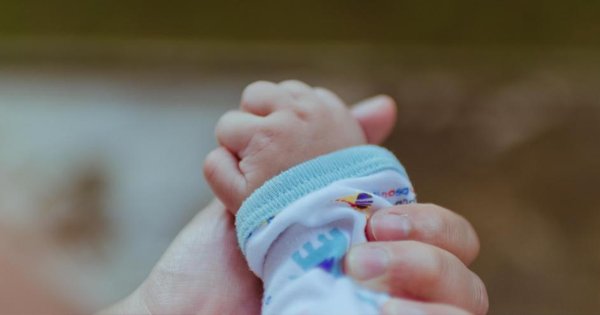 Breastfeeding after a vaginal birth supports the continued development of the infant gut and immune system. Believe in the natural order. You have what it takes.

buff.ly/2Ohhtle #kellybroganmd