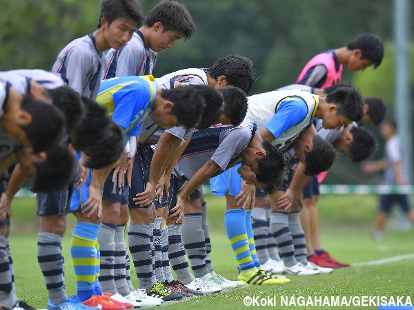 gekisaka's tweet photo. 【写真特集】FW楠本羽翼が一時同点とするも…東海学園は1点及ばず初戦敗退(20枚) https://t.co/XXIICBjXhf #gekisaka https://t.co/vUYkbMca7G