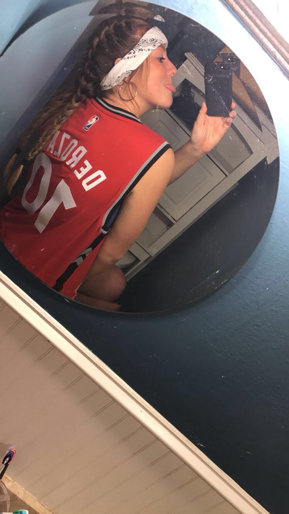  on the court, in my heart  Happy Birthday boo x.x 