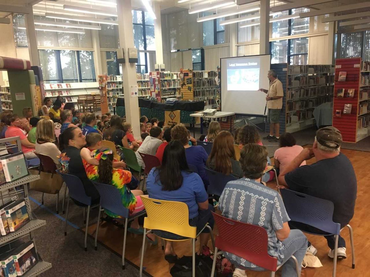blackwaterlib9's tweet photo. On Thursday, August 2, Ruth Camp Campbell Memorial Library wrapped up their Summer Reading Program with the popular JB Rattles Reptile Show.  @TidewaterNews @LibraryofVA #BRL9 #SummerReading2018 https://t.co/qyIIVof2Ir